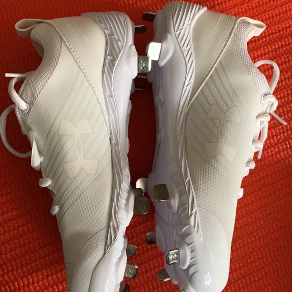🌻 Brand New Under armour cleats 7.5 - Picture 11 of 14